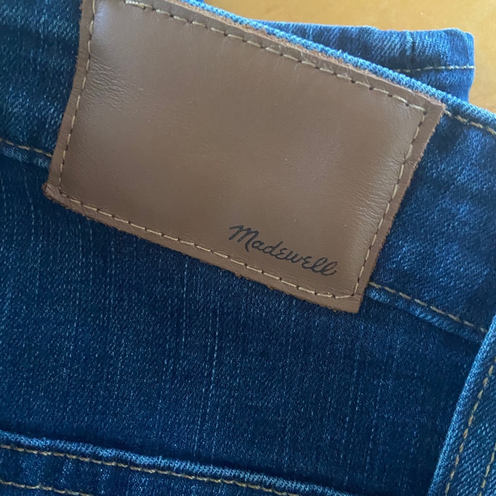 Madewell curvy, high rise, skinny jeans. Size 10 (31)